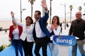 Isabel Bonig, candidata del PP a las elecciones en la Comunitat Valenciana, junto al presidente andaluz, Juan Manuel Moreno.