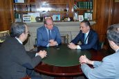 Reunión de los representantes del COF de Jaén con el alcalde de la ciudad