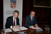 Imagen de la firma del acuerdo entre Fedefarma y la Universidad de Barcelona.