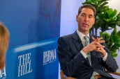 Stephen J. Ubl. Presidente de Phrma.