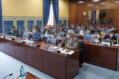 Comisión de Hacienda del Parlamento de Andalucía en el debate de enmiendas de los presupuestos.