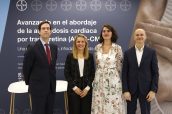 Dr. Pablo García- Pavía, jefe de la Unidad de Cardiopatías Familiares del Servicio de Cardiología del Hospital Puerta de Hierro, Majadahonda; Pilar Ángel Pérez Navía, product Team Lead Beyonttra, Bayer España; Dra. Rocío Eiros Bachiller, cardióloga en el Hospital Universitario de Salamanca y Jordi Sánchez, CEO, Bayer España.