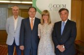 Imagen de la presentación de la Guía del COF de Madrid para orientar a las farmacias en su práctica diaria.