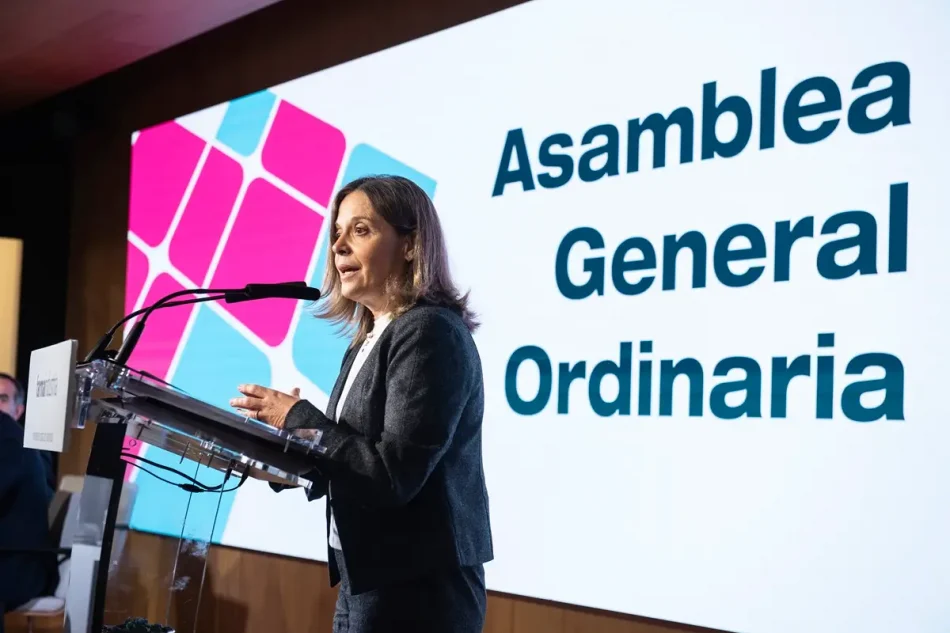 Fina Lladós, durante la Asamblea General.