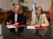 Marta Moreno, vicepresidenta de la Fundación AstraZeneca y directora de Asuntos Corporativos y Acceso al Mercado de AstraZeneca España, y Marina Pollán, directora del Instituto de Salud Carlos III.