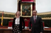 La Prof.ª Mónica Marazuela, académica de número de Endocrinología, Metabolismo y Nutrición de la RANME, y el Prof. Javier Escalada, director del Departamento de Endocrinología y Nutrición de la Clínica Universidad de Navarra.