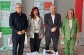 De izqda. a dcha.: Rafael López Iglesias, Miembro de la Junta Directiva y del Comité de Profesionalización de Sedisa, Dulce Ramírez Puerta, Vicepresidenta Primera de Sedisa y Coordinadora del Comité de Profesionalización de Sedisa, José Soto Bonel, Presidente de Sedisa, Eloína Núñez Masid, Miembro de la Junta Directiva y del Comité de Profesionalización de Sedisa