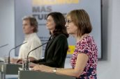 Fernando Simón, director del Centro de Coordinación de Alertas y Emergencias Sanitarias (CCAES); Raquel Yotti, directora del Instituto de Salud Carlos-III y Marina Pollán directora del Centro Nacional de Epidemiología