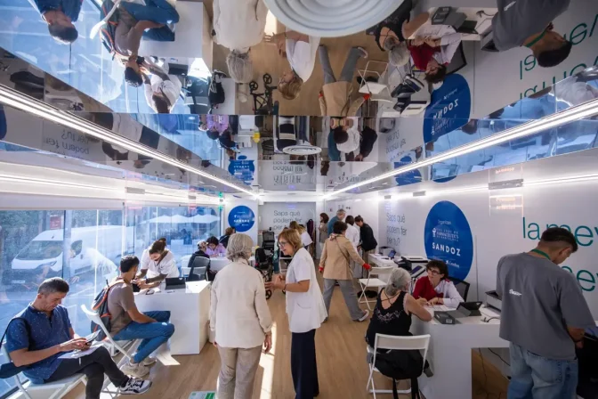 Interior de la unidad móvil que se usará en la campaña.
