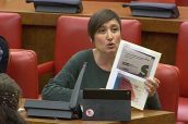 Marta Sibina, diputada de Podemos en la defensa de una PNL en la Comisión de Sanidad del Congreso de los Diputados
