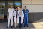 Equipo de trabajo que realiza el estudio  equipo de trabajo, la jefa de Servicio de Farmacia Hospitalaria, Mª José Otero, los farmacéuticos adjuntos José Germán Sánchez, Rubén Aparicio y Nerea Marín y el jefe del área de Enfermedad Inflamatoria Intestinal Fernando Muñoz.