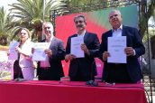 Representantes de los partidos que han alcanzado el pacto de izquierdas en Canarias.