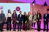 Algunos de los ponentes que participaron en la reunión