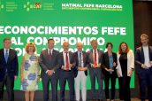 Galardonados y organizadores en los Reconocimientos de FEFE