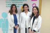 María José Fobelo, Silvia Artacho y Mercedes Galván, farmacéuticas del Hospital Virgen de Valme de Sevilla y miembros del Comité del 64º Congreso SEFH.