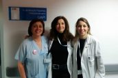 Isabel Roch (enfermera de enlace), Rosa Capilla (coordinadora de Urgencias) y Virginia Saavedra (farmacéutica de la UAPI).
