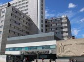 El Hospital La Paz es uno de los centros que ha aumentado el número de especialidades.