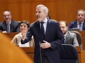 Jorge Azcón, durante una intervención en las Cortes de Aragón.
