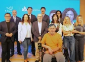 De izquierda a derecha, primera fila: Julio Mayol, Inmaculada Ibáñez, Josep Pifarré, Miguel Ángel Camacho, Elena Urdaneta, Mar Barreno, Carina Escobar. Detrás: Pablo Herrera, Manuel Martínez del Peral, Daniel Baldó y Elena Fdez. Cano.